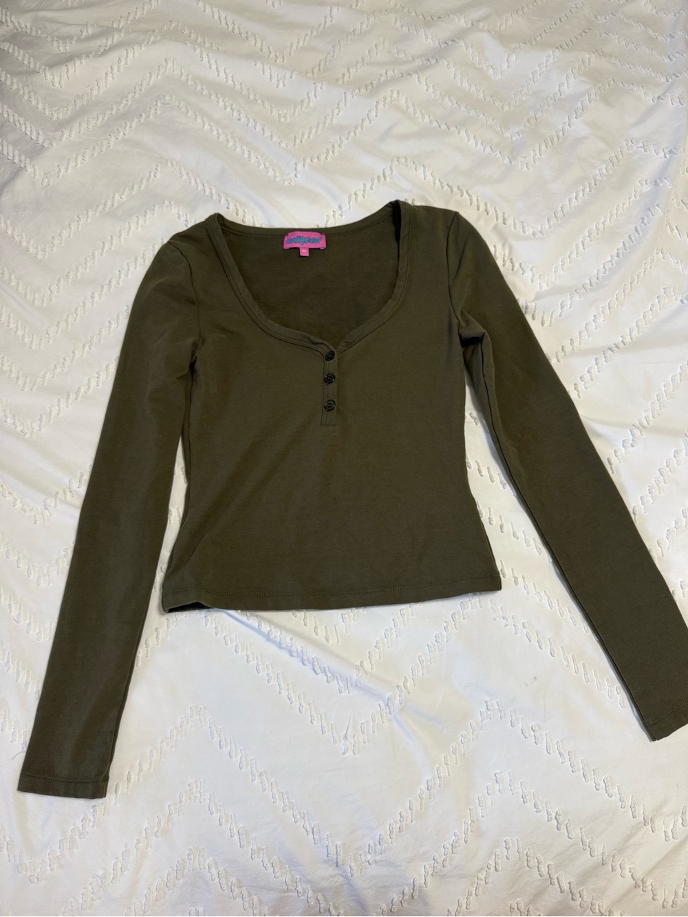 Edikted Olive Scoop-Neck Henley Long Sleeve Top